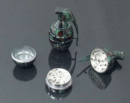 Młynek do tytoniu metal granat 1-2091